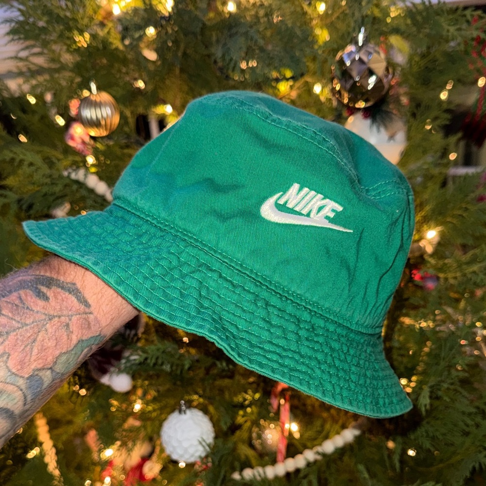 Nike Emerald Green Bucket Hat